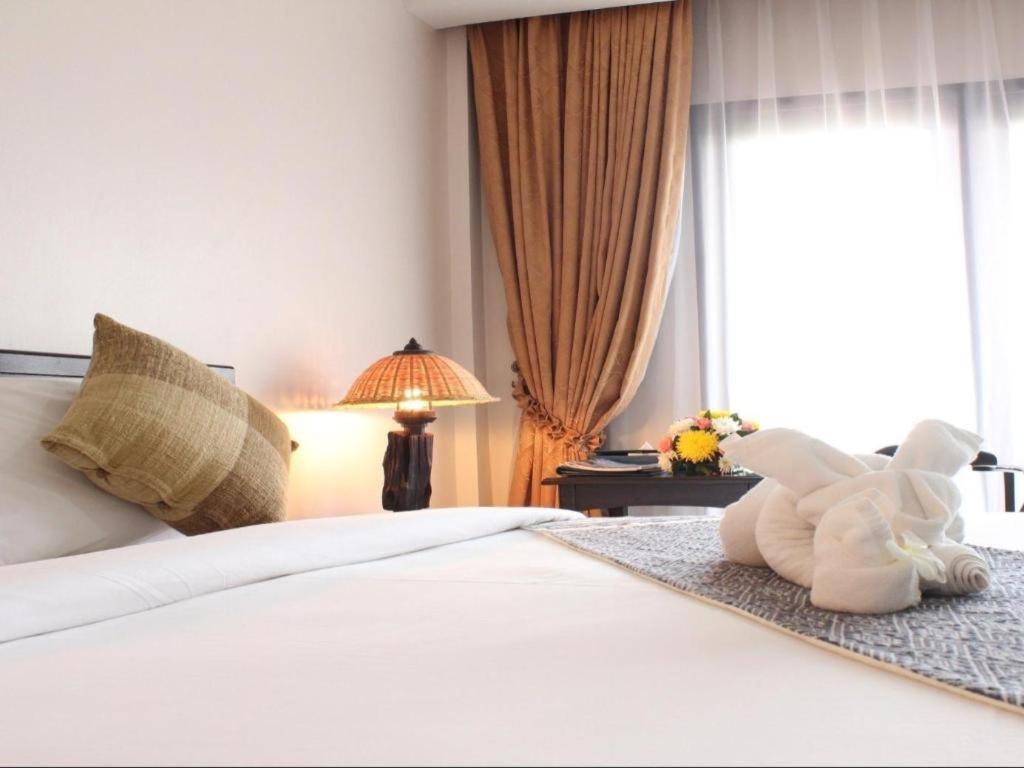Daosavanh Resort & Spa Hotel Саванакет Екстериор снимка