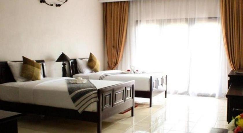 Daosavanh Resort & Spa Hotel Саванакет Екстериор снимка
