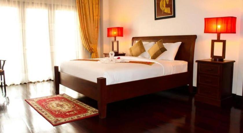 Daosavanh Resort & Spa Hotel Саванакет Екстериор снимка